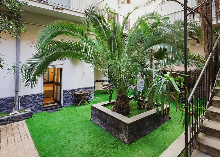 公寓 Lavika Loft 卡塔尼亚